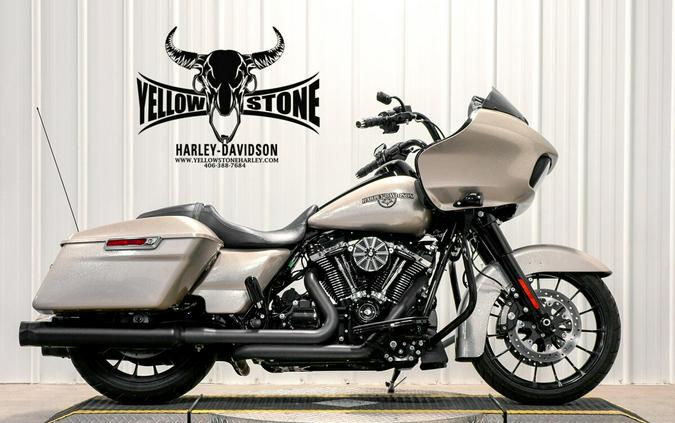 2018 Harley-Davidson Road Glide Special Hard Candy Shattered Flake