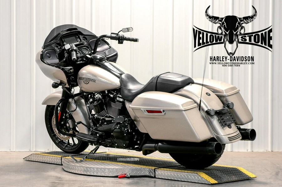 2018 Harley-Davidson Road Glide Special Hard Candy Shattered Flake