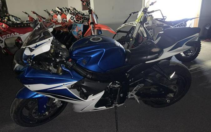 2013 Suzuki GSX-R750™