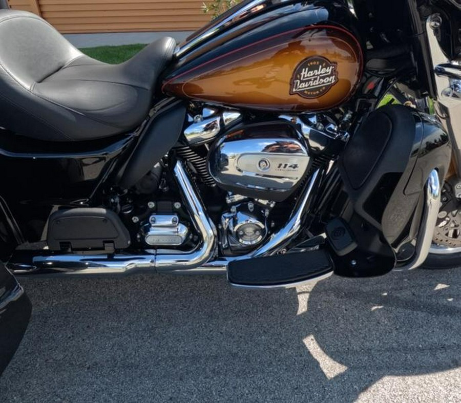 2024 Harley-Davidson® FLHTCUTG - Tri Glide® Ultra