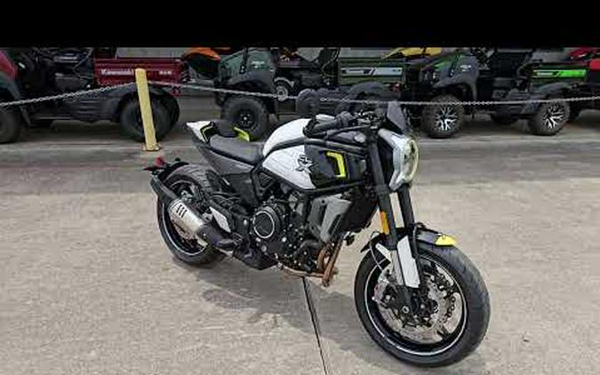 2023 CFMOTO 700CL-X Sport