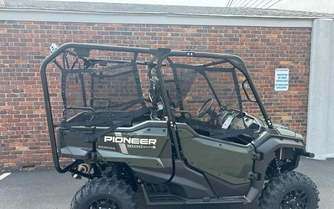 2024 Honda Pioneer 1000-5 Deluxe