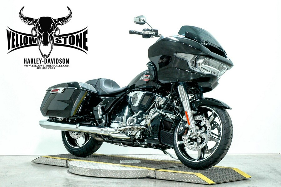 2026 Harley-Davidson® Road Glide® Vivid Black - Chrome