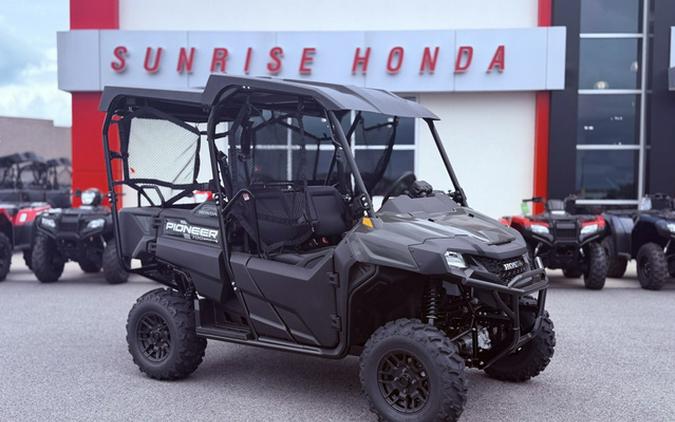 2026 Honda Pioneer 700-4 Deluxe