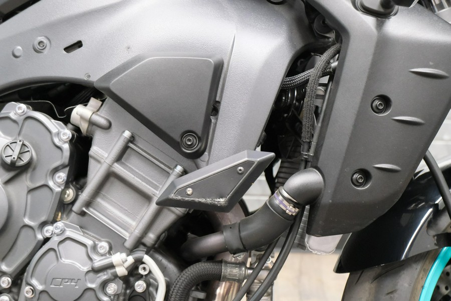 2024 YAMAHA MT-10