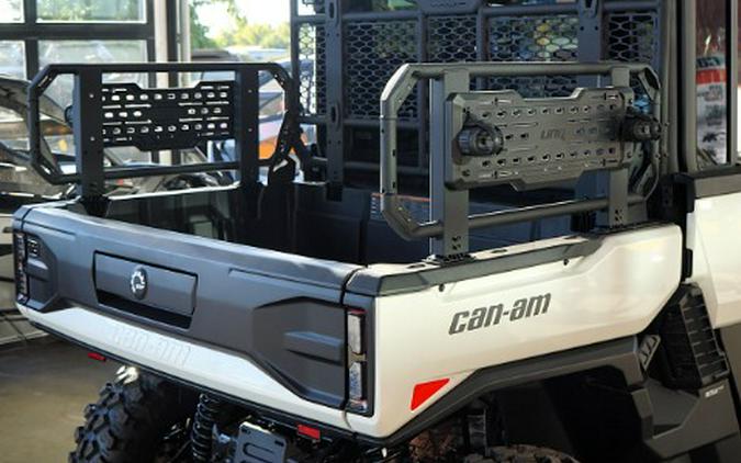 2027 Can-Am Defender XU MAX Limited HD11