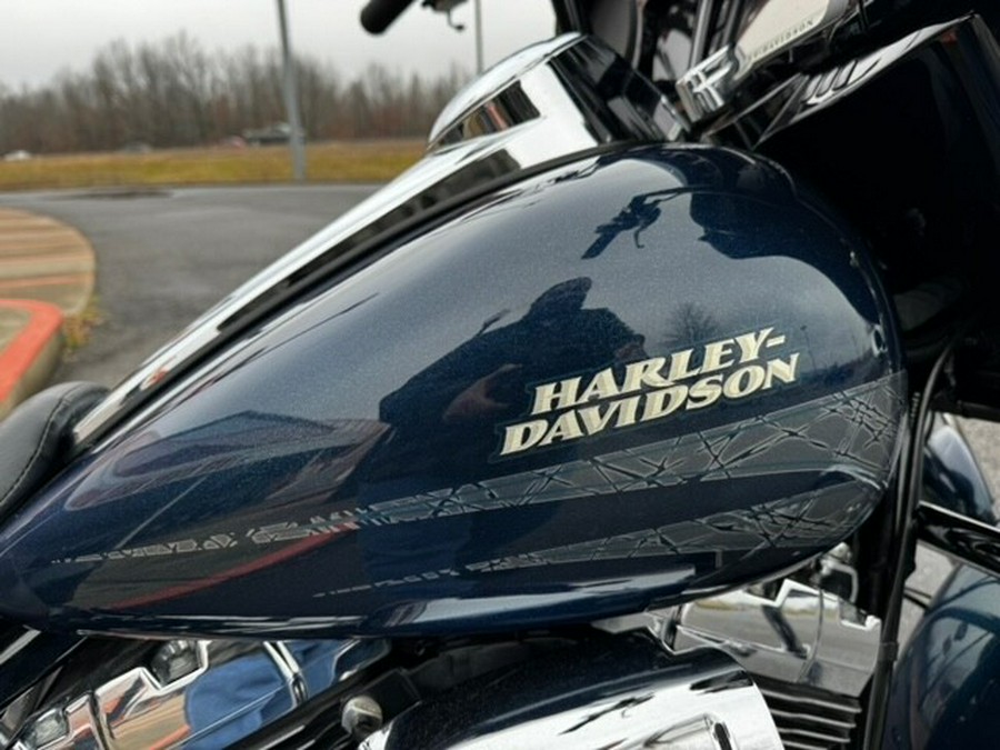 2016 Harley-Davidson Street Glide Special Custom Colour Cosmic Blue Pearl