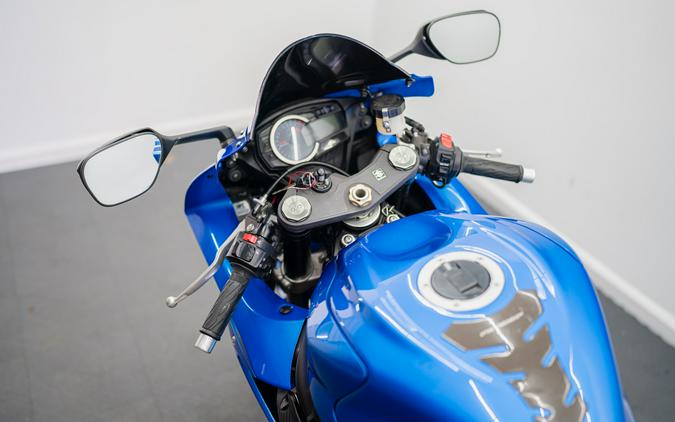 2013 Suzuki GSX-R600™