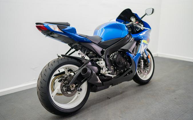 2013 Suzuki GSX-R600™