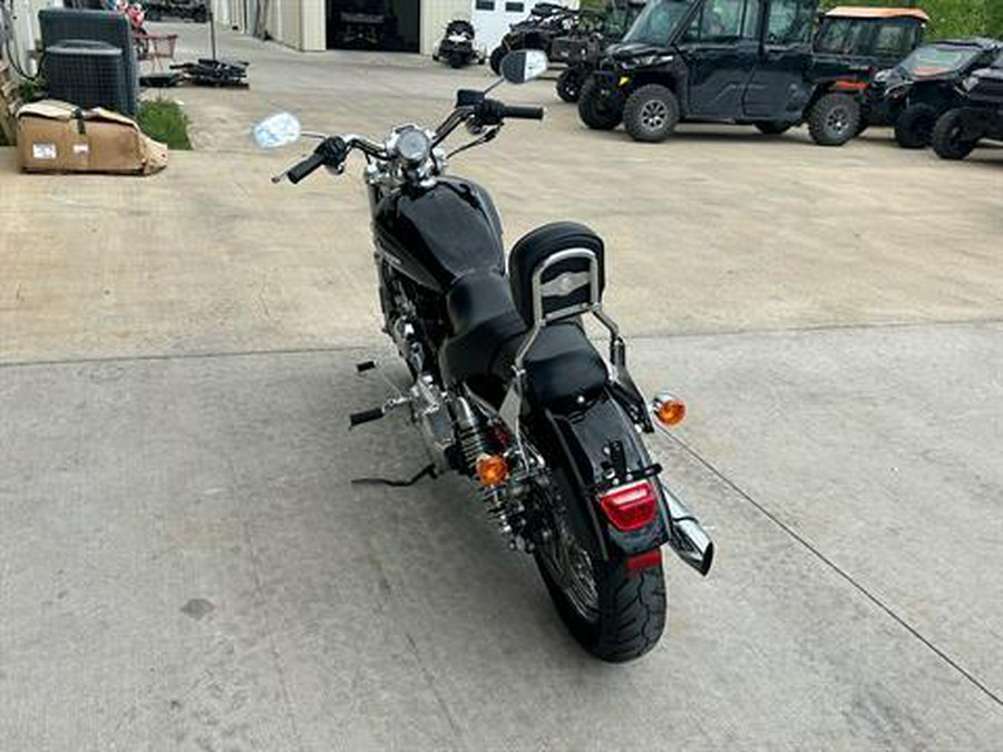 2017 Harley-Davidson 1200 Custom