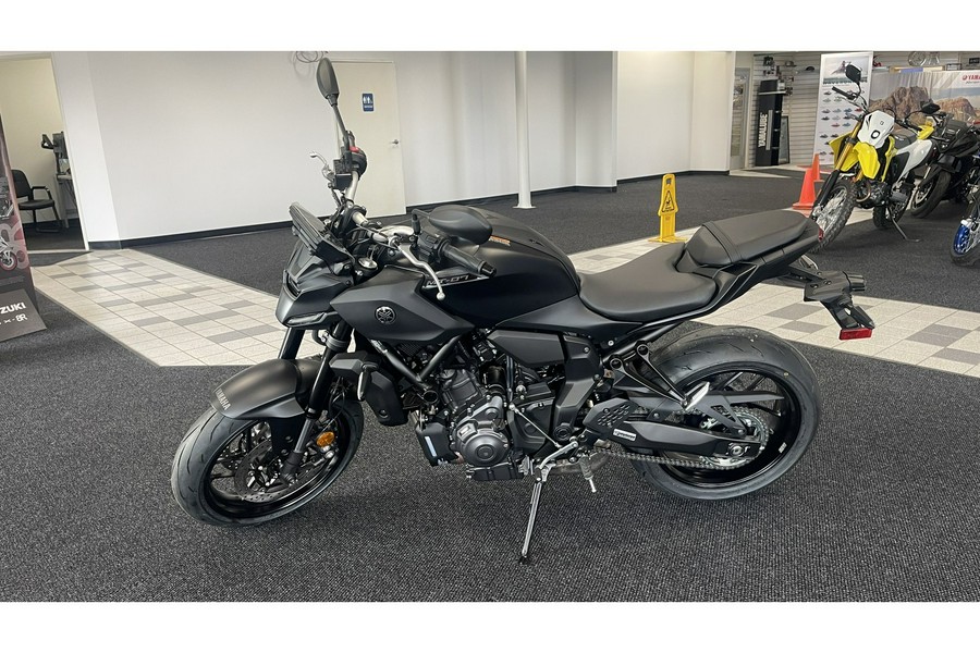 2025 Yamaha MT 07
