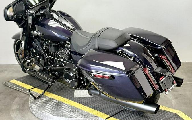 2025 Harley-Davidson® FLHX - Street Glide®