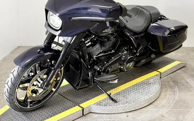 2025 Harley-Davidson® FLHX - Street Glide®