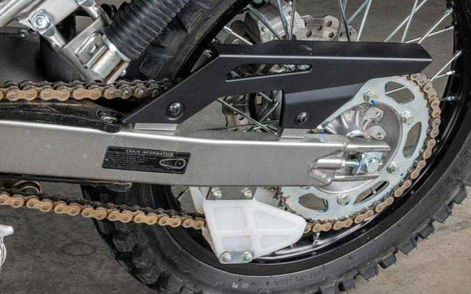 2025 Kawasaki KLX 230S