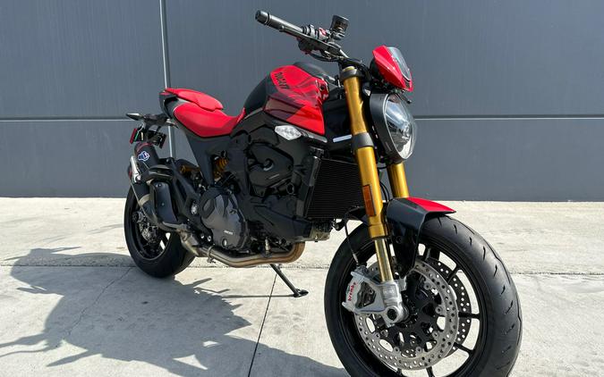 2024 DUCATI MONSTER SP