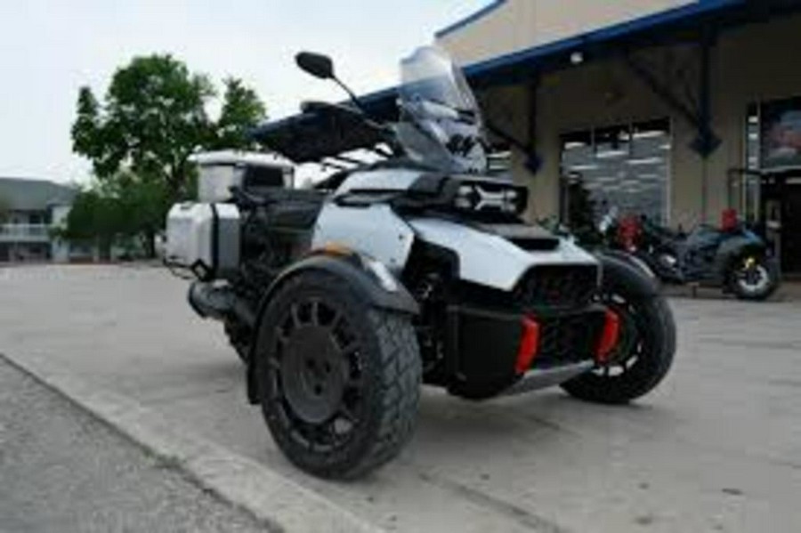 2025 Can-Am® Canyon XT
