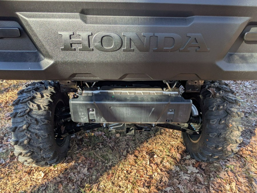 2025 Honda Pioneer 1000 Deluxe