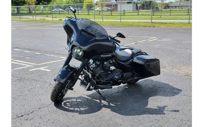 2019 FLHXS - Harley-Davidson®