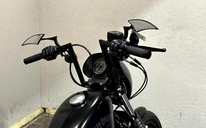 2007 Harley-Davidson® Sportster® 883 Low BLACK