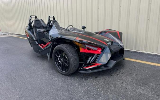 2020 Slingshot R Review (12 Fast Facts on 3 Wheels)