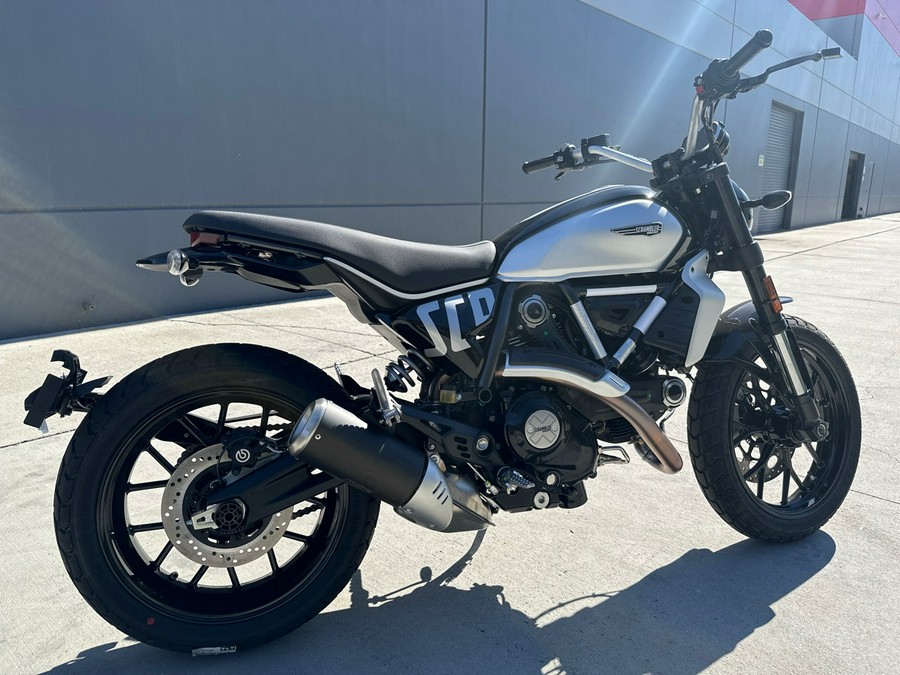 2024 DUCATI SCRAMBLER ICON