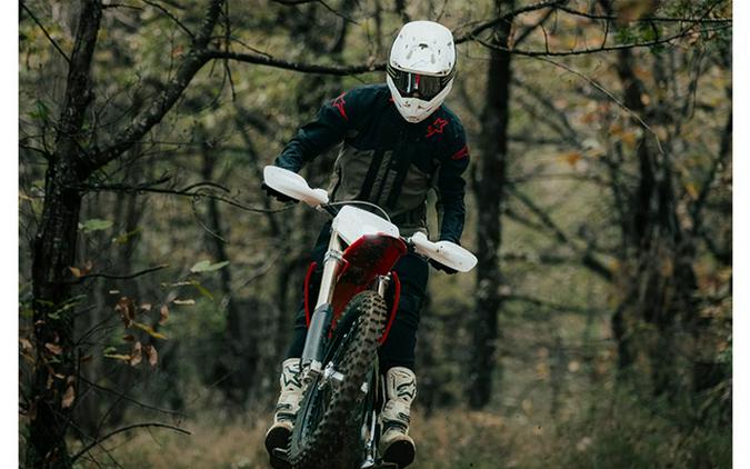 2025 Stark Future VARG EX 60 HP