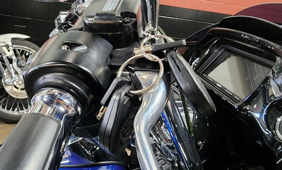 2015 Harley-Davidson® FLTRXS - Road Glide® Special