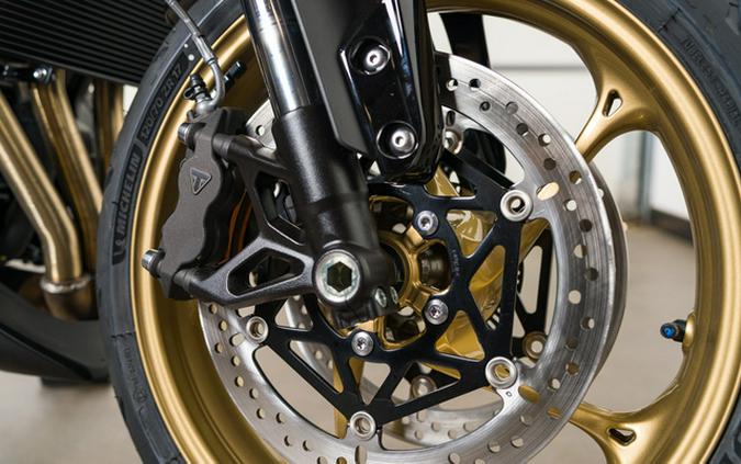2026 Triumph Trident 800