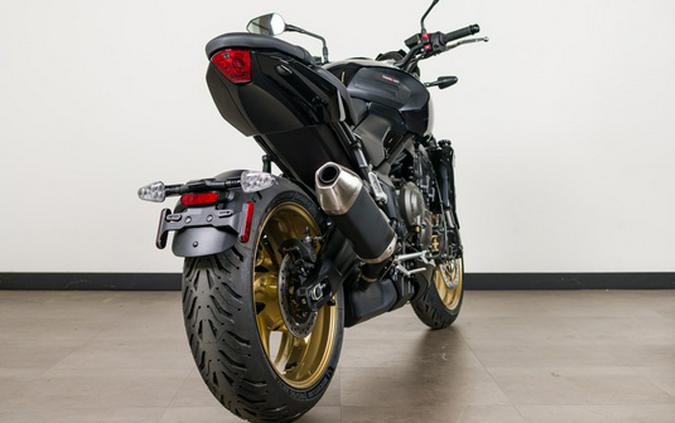 2026 Triumph Trident 800