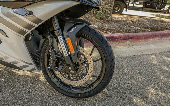 2026 CFMOTO 300 SS