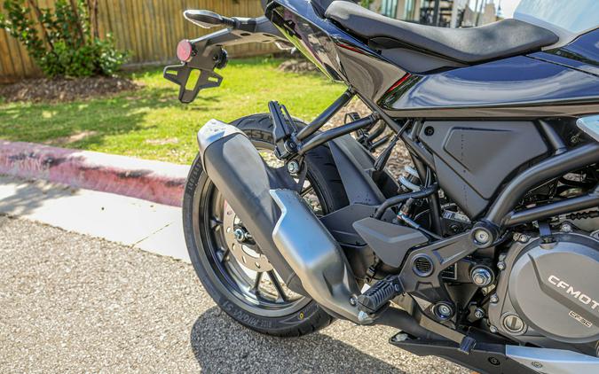 2026 CFMOTO 300 SS