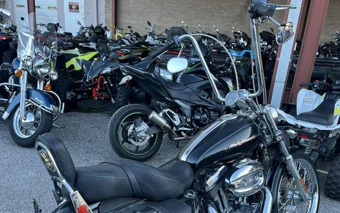 2007 Harley-Davidson® XL1200C - Sportster® 1200 Custom