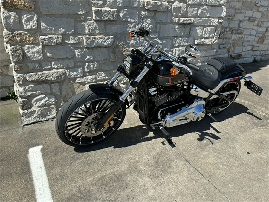 2024 Harley-Davidson Breakout