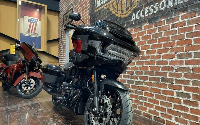 2025 Harley-Davidson FLTRXSTSE - CVO Road Glide ST
