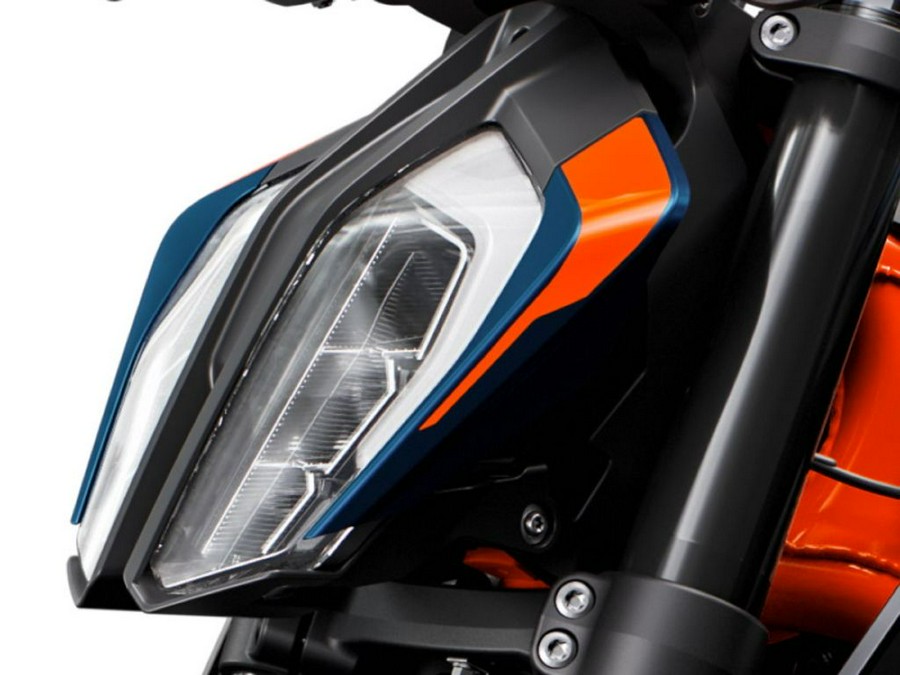 2023 KTM Duke 890 R