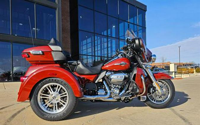 2024 Harley-Davidson Tri Glide® Ultra