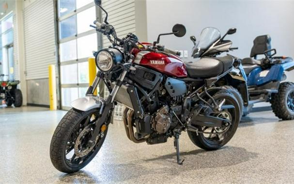 2018 Yamaha XSR700