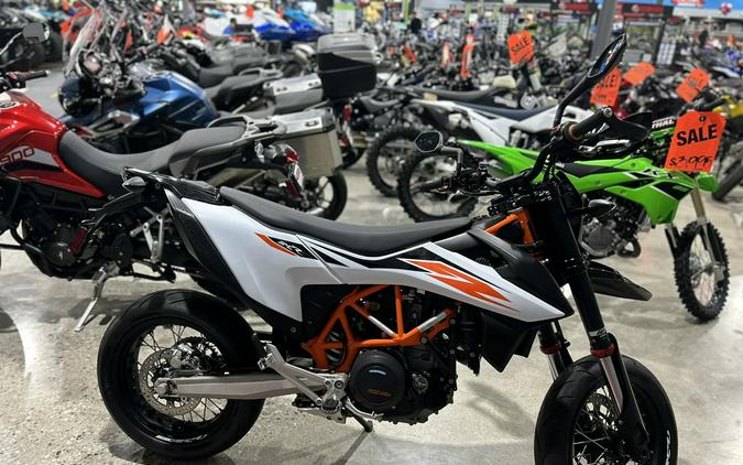 2019 KTM SMC 690 R