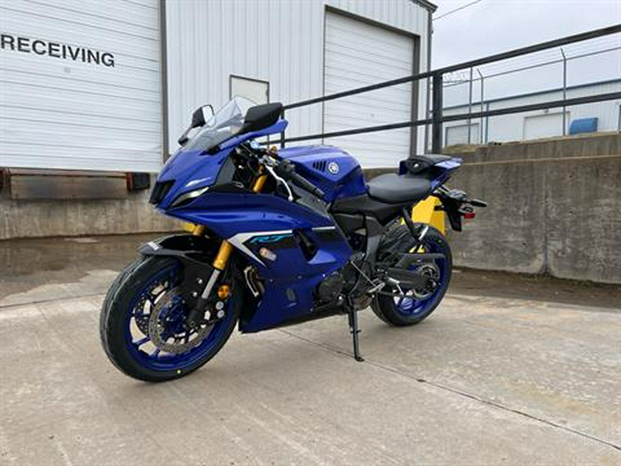 2025 Yamaha YZF-R7
