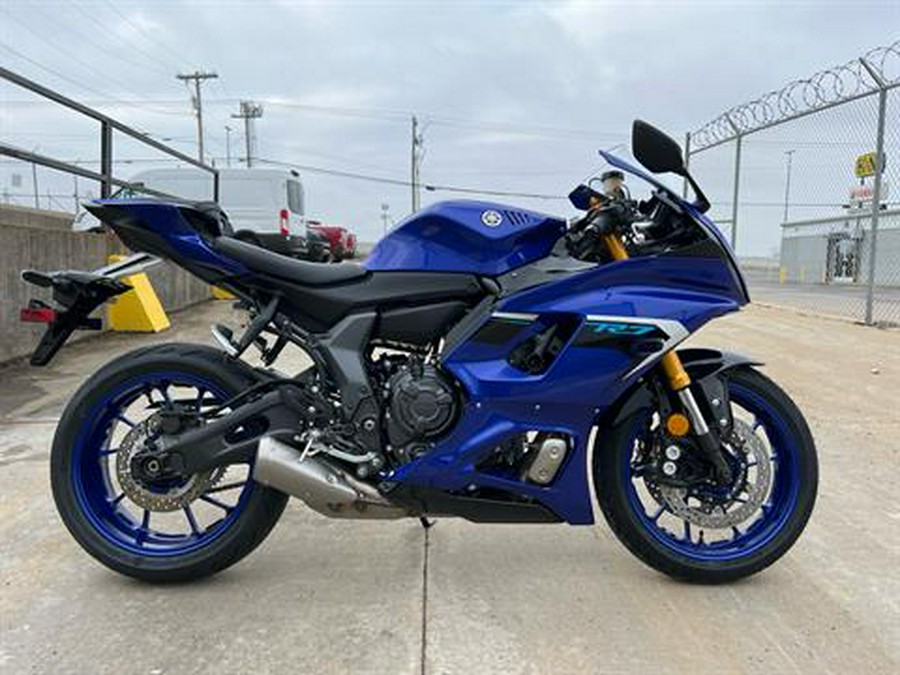 2025 Yamaha YZF-R7