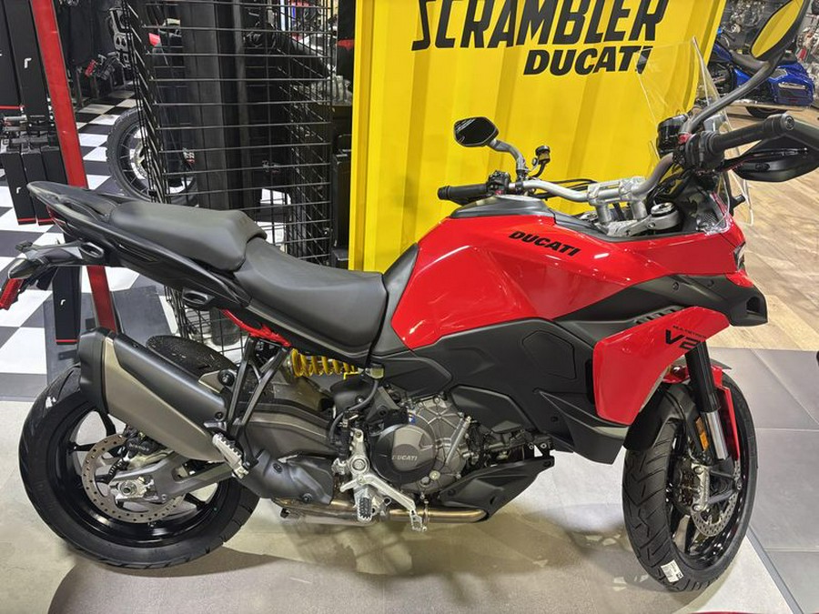 New 2025 Ducati Multistrada V2