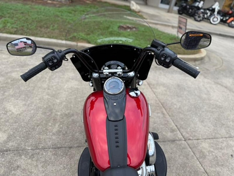 2026 Harley-Davidson® FLHC - Heritage Classic