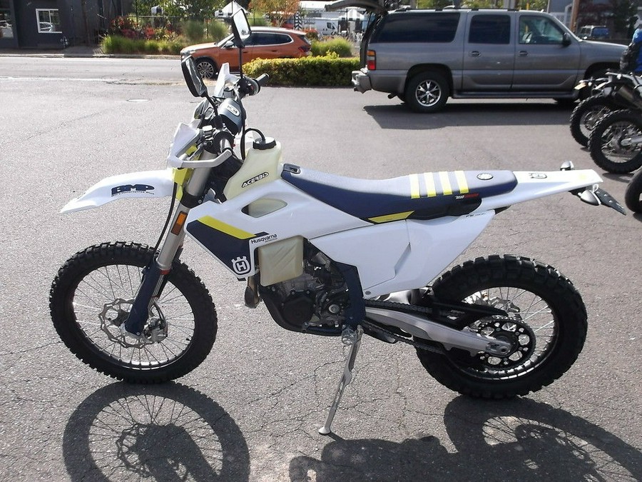 2025 Husqvarna® FE 501s LOADED