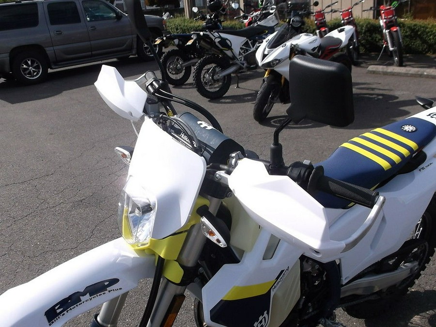 2025 Husqvarna® FE 501s LOADED