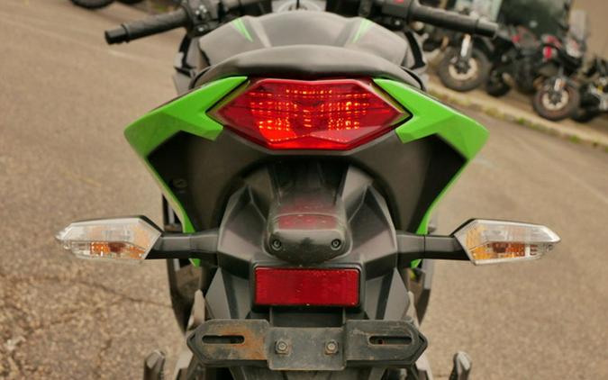 2016 Kawasaki Ninja 300 ABS