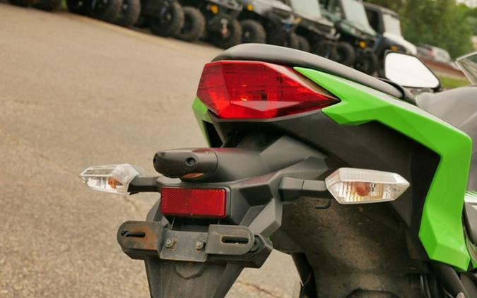 2016 Kawasaki Ninja 300 ABS