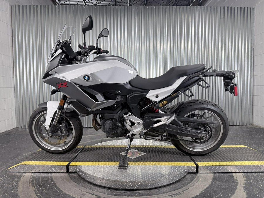 2021 BMW F 900 XR