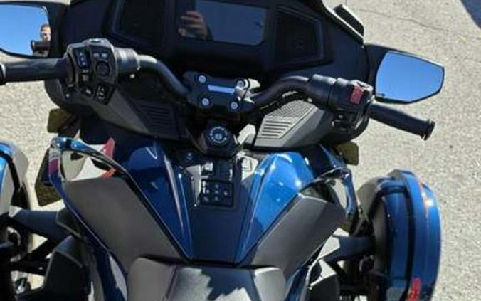 2022 Can-Am Spyder RT Limited