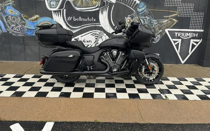 2024 Indian Motorcycle® Pursuit® Dark Horse® Black Smoke