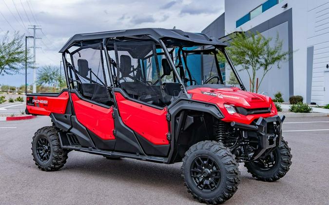 2023 Honda® Pioneer 1000-6 Deluxe Crew